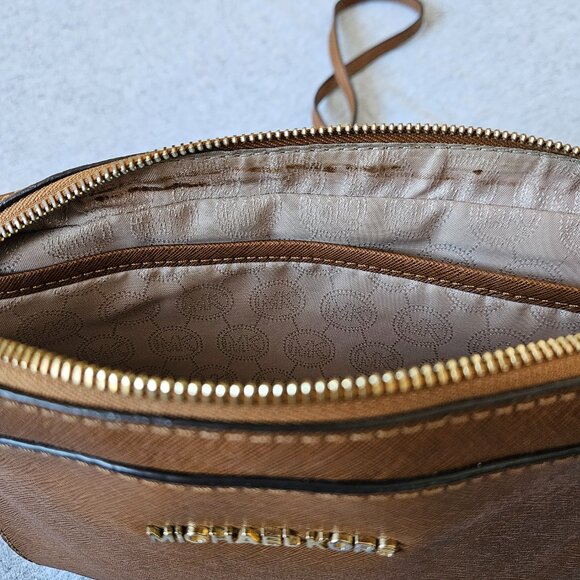 Michael Kors Jet Set Travel Large Crossbody Bag Brown Acorn Saffiano Leather In - Picture 12 of 16